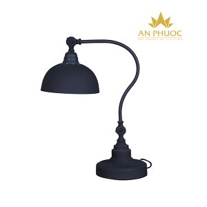Đèn bàn MT4012 D200*H550 - Màu đen