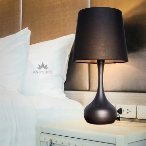 Đèn bàn ngủ 3033 (đen)