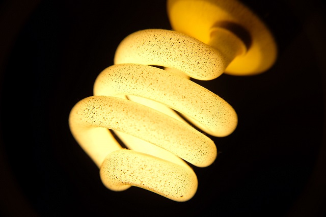 Phân biệt các loại bóng đèn chiếu sáng phổ biến nhất