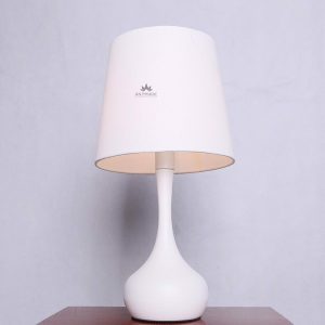 Đèn bàn hiện đại 3033 - Màu trắng