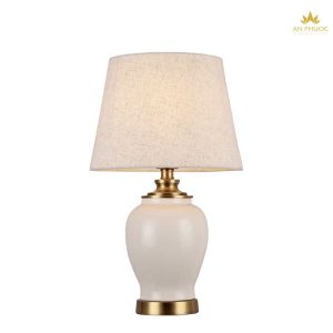Đèn bàn gốm MT2207